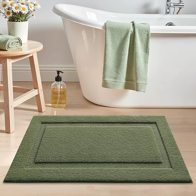 LUMI Ultra Soft Bathroom Rugs Non Slip with Rubber Backing, Absorbent Washable Bath Mat Quick Dry, Upgraded Premium Microfiber Plush Carpet for Bathtub and Shower Floor, Green, 17x30