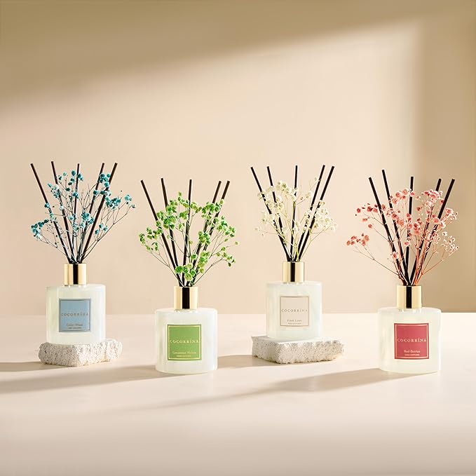 COCORRÍNA Reed Diffuser - Strawberry with Cream 6.7 fl oz Reed Diffuser with Sticks, Home Bedrrom Bathroom Shelf Decor
