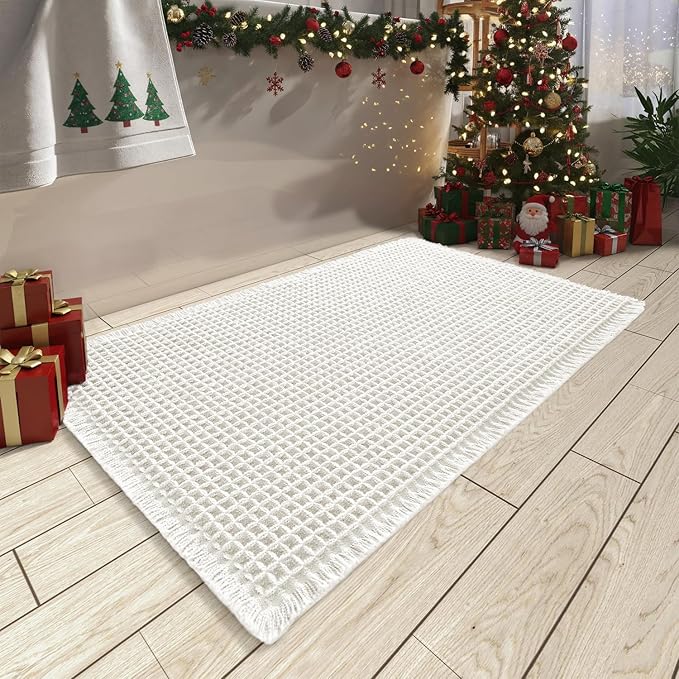 AMOAMI Upgraded Waffle Bath Mat, Super Absorbent Non Slip Bath Mats for Bathroom Floor, Machine Washable Bathroom Boho Rugs with Tassels, Rubber Backed Bathroom Mats, Ultra Soft, 20" x 32"