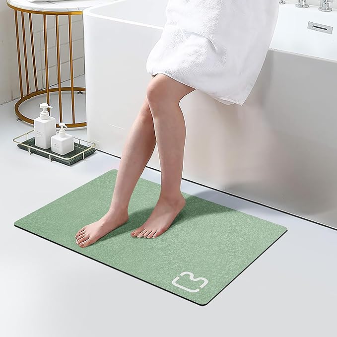 RUERYA Sage Green Bathroom Mat Rugs 15.7" x 23.6" Super Absorbent Quick Drying Diatomaceous Earth Bath Mats for Bathroom Non Slip Rubber Backed Thin Bathroom Rugs Floor Mat, Machine Washable
