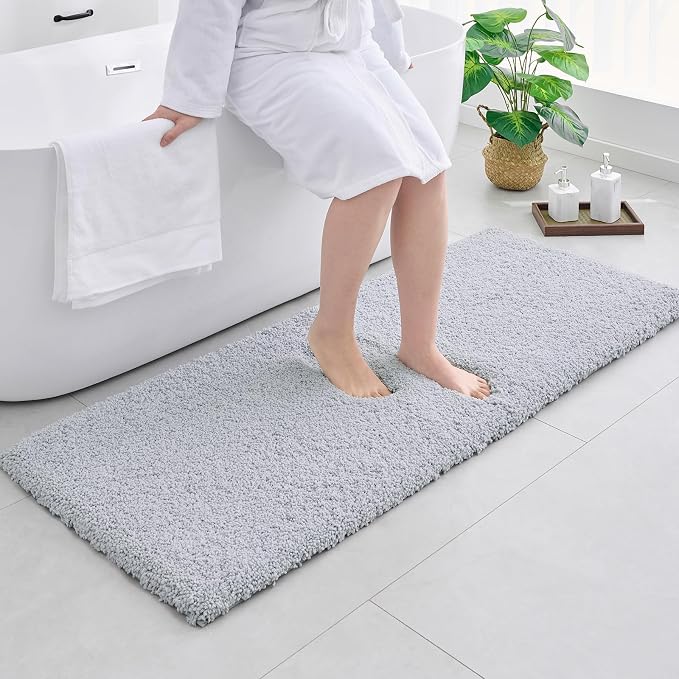 Disolla Bathroom Rug 24x48 - Non-Slip Plush Thick Bath Mat, Highly Absorbent & Ultra Soft Fluffy Floor Mat, Machine Washable for Shower and Tub, Silver Grey