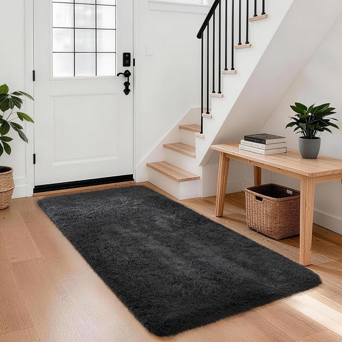 Ophanie Runner Rug for Hallway, 3x6 Washable Non-Slip Fluffy Soft Bedside Rugs, Bedroom Living Room Shaggy Carpet for Kids Girls Boys Dorm Nursery Home Decor Aesthetic, Black