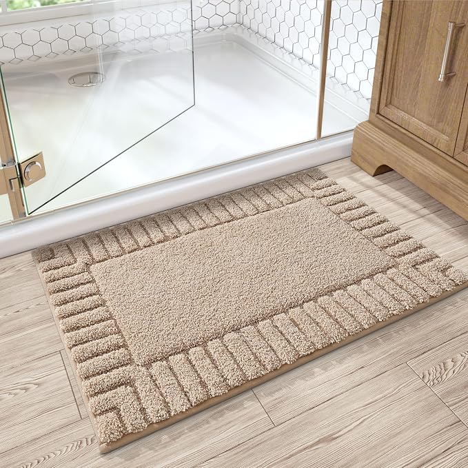 LUMI Bathroom Rugs Non Slip with Rubber Backing, Extra Soft Plush Microfiber Bath Rug Absorbent, Machine Washable Bath Mat Quick Dry for Tub, Shower, Hotel, Beige, 24"x43"