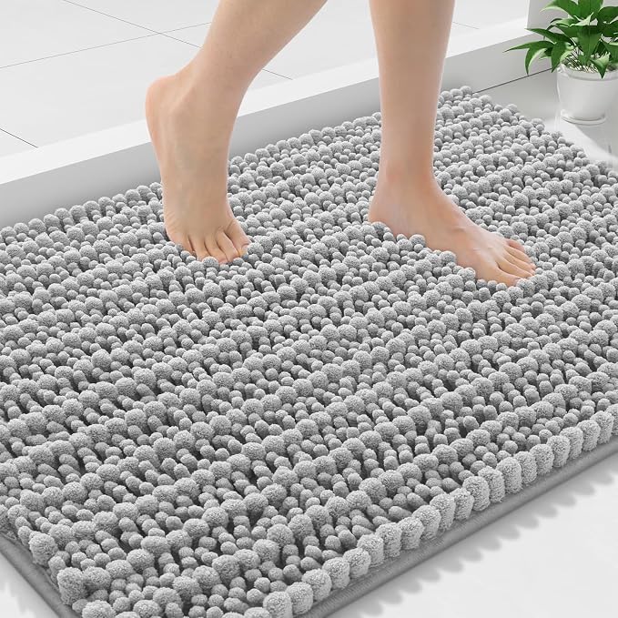 Smiry Bathroom Rugs Mat 30x20, Extra Soft Absorbent Chenille Bath Rugs, Non Slip Rubber Backing Machine Washable Quick Dry Bath Mats for Bathroom Floor, Tub, Shower, Home Decor Accessories, Light Grey