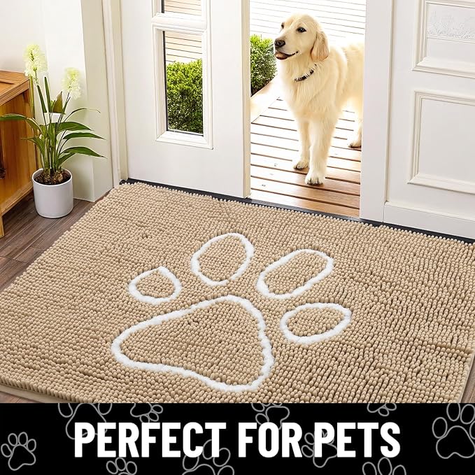 Smiry Dog Door Mat for Muddy Paws, Absorbent Dirt Trapper Non Slip Quick Dry Washable Chenille Mat for Mud Dogs, Entry Rug for Indoor and Outdoor (34x21 Inches, Beige and White)