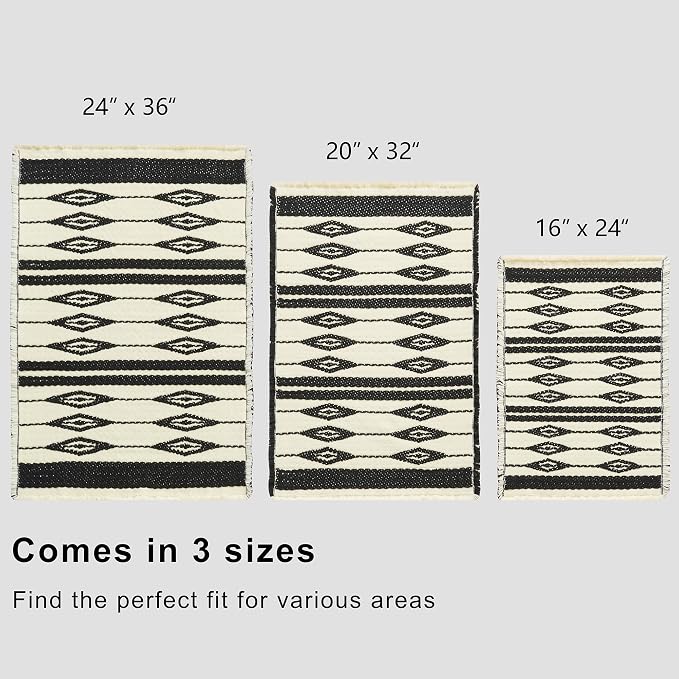 Douceur Boho bath mat for bathroom floor Non Slip, Acrylic blend cute Bath rugs with Tassels, Farmhouse Bathroom rugs with Geometric Tribal Ethnic Pattern Design in black and Cream white,15.7" x 23.6"