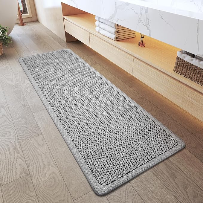 YDKGL Bathroom Runner Rug, Thin Bath Mat Bathroom Rugs Non Slip Washable, Rubber Backing Quick Dry for Floor, Tub and Shower, Grey 17x47