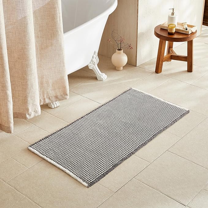 TYUU Waffle Bath Mat, Boho Bathroom Rugs Non Slip Washable Super Absorbent Quick Dry Bath Mat Farmhouse Bathroom Decor, 48"x24" Grey and White