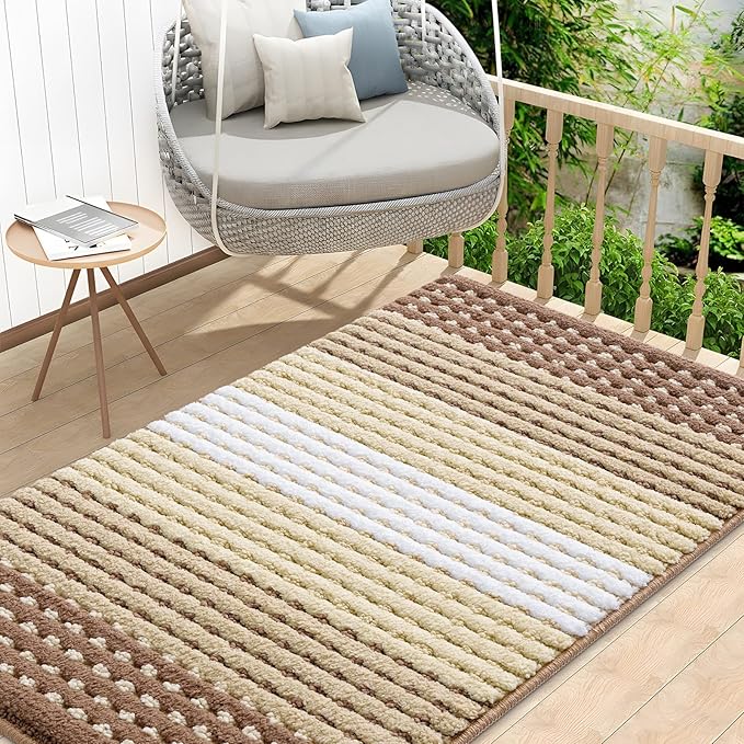 Kitinjoy Indoor Outdoor Door Mat, 48x32 Non-Slip Absorbent Dirt Trapper, Low-Profile Washable Inside Entrance Front Floor Mat, Sturdy Soft Entry Dotted Ombre Doormats for Entryway, Light Brown