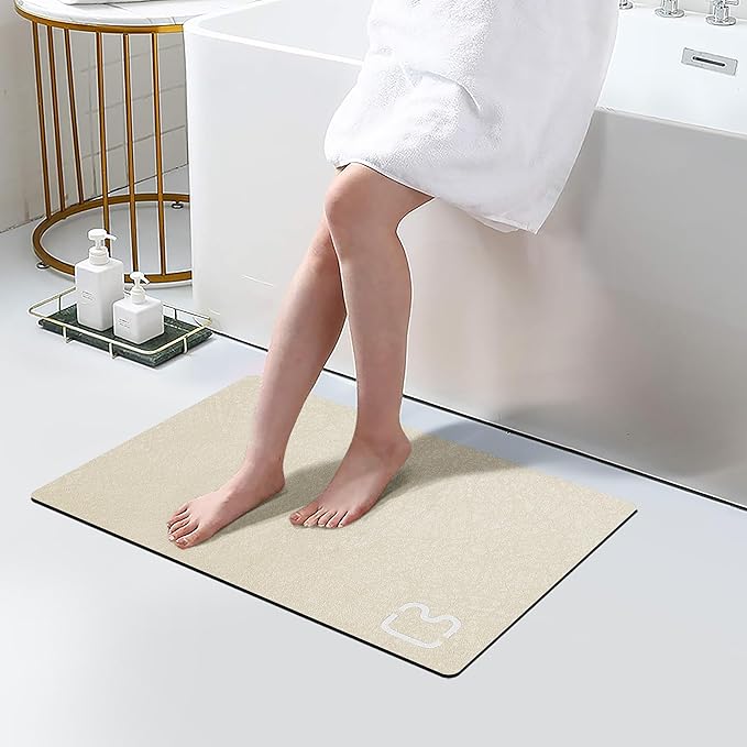 RUERYA Diatomaceous Earth Bath Mat Rugs 23.6 x 15.7 inch, Quick Dry Super Absorbent Non Slip Rubber BottomThin Bathroom Mat Fit Under Door, Floor Rugs in Front of Bathtub,Shower Room,Sink, Beige