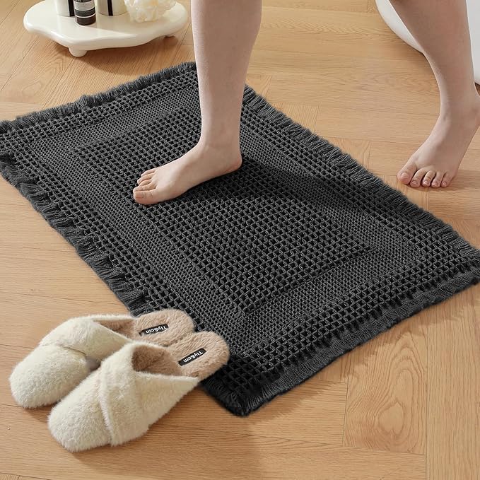 Waffle Bath Mat - Non Slip Bathroom Rugs - Washable Super Absorbent & Quick Dry Bath Mats with Tassels for Hallway Bedroom Laundry Room,20" x 32",Black