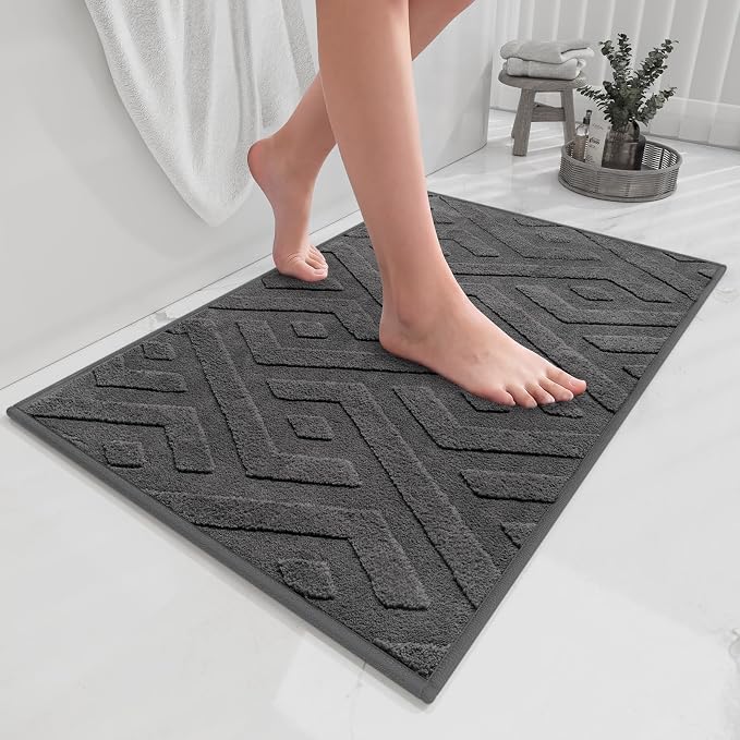 Non-Slip Bath Mat with Rubber Backing, Washable Thin Bath Mats for Bathroom Floor, Absorbent Bathroom Rugs, Quick Dry, Fits Under Door Grey 20x32
