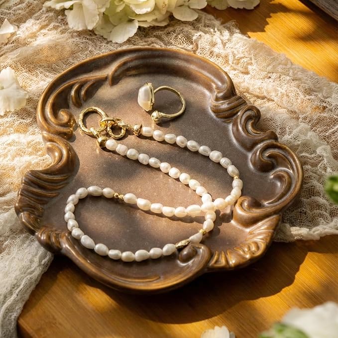 Jewelry Dish, Ring Dish, Ceramic Jewelry Tray, Trinket Dish, Ring Holder Dish, Cute Vanity , Small Key Bowl, Valentine's Christmas Gifts for Women Daughter Girlfriend BFF on Birthday Engagement, Red