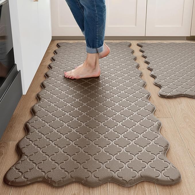 Arenarug Upgrade Scalloped Embossed Kitchen Mats for Floor 2PCS Cushioned Anti Fatigue Waterproof Foam Kitchen Rugs Non Slip Washable Comfort Standing Mat for Office Sink Laundry, Brown