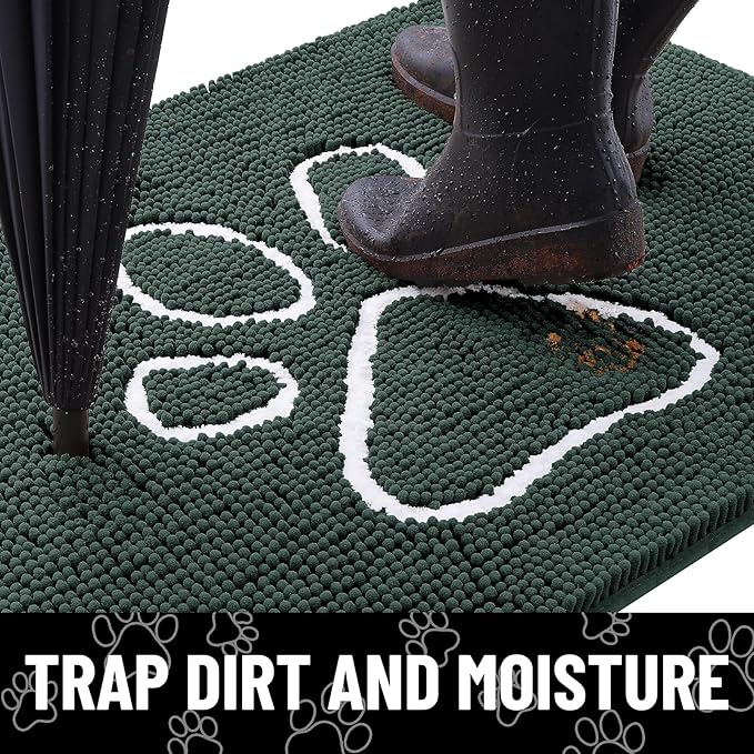 Smiry Dog Door Mat for Muddy Paws, Absorbent Dirt Trapper Non Slip Quick Dry Washable Chenille Mat for Mud Dogs, Entry Rug for Indoor and Outdoor (40x32 Inches, Green and White)