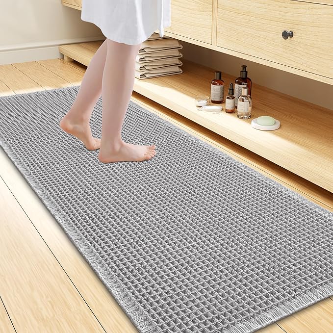 Smiry Waffle Bath Mat 60x24, Extra Soft Absorbent Bathroom Rugs, Non Slip Machine Washable Quick Dry Bath Rugs for Bathroom Floor, Tub, Shower, Home Decor Accessories, Light Grey