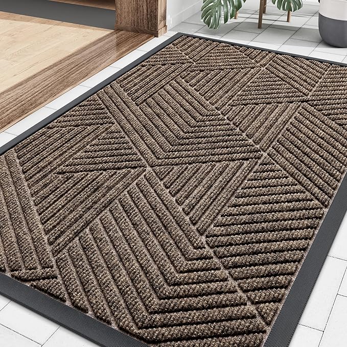 Smiry Front Door Mat Outside Entrance, Heavy Duty Sturdy Natural Rubber Doormat, Trap Dirt and Moisture, Easy Clean Low Profile Mats for Indoor Outdoor Entry, Irregular Triangle (33x21, Brown)