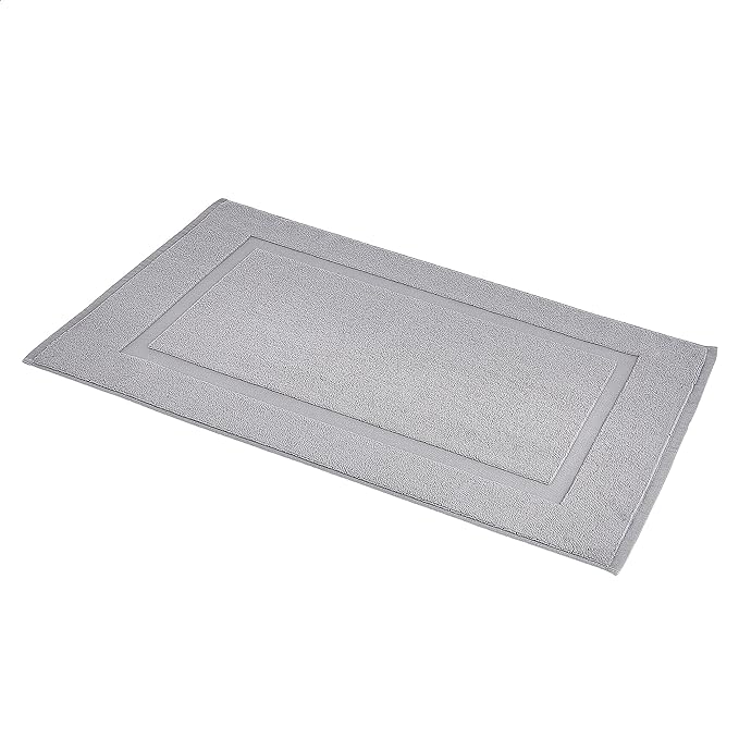 Amazon Basics Banded Bathroom Bath Rug Mat, Machine Washable, 100% Cotton, 31" x 20", Powder Gray