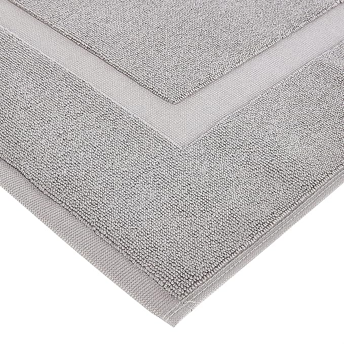 Amazon Basics Banded Bathroom Bath Rug Mat, Machine Washable, 100% Cotton, 31" x 20", Light Gray